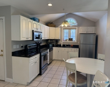 254 Old Lambert Road - Photo Thumbnail 4