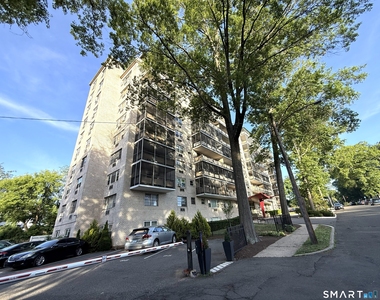 80 Cartright Street - Photo Thumbnail 2