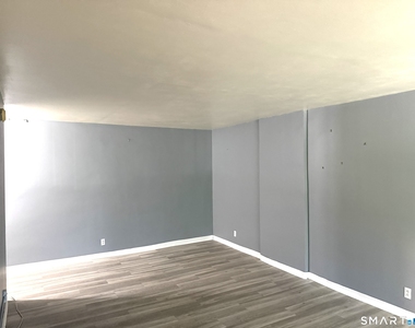 80 Cartright Street - Photo Thumbnail 6