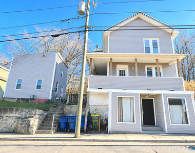 429 Baldwin Street - Photo Thumbnail 1