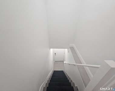 79 Hamilton Avenue - Photo Thumbnail 10
