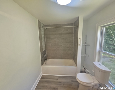 79 Hamilton Avenue - Photo Thumbnail 6