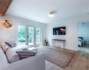 147 Wykeham Road - Photo Thumbnail 20