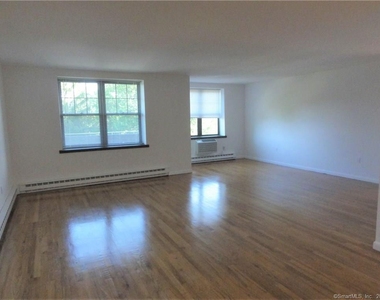 500 Newfield Avenue - Photo Thumbnail 15