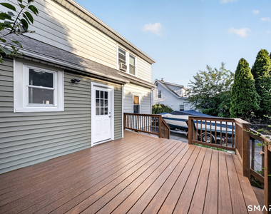 30 Noble Street - Photo Thumbnail 8