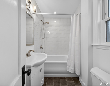 30 Noble Street - Photo Thumbnail 29
