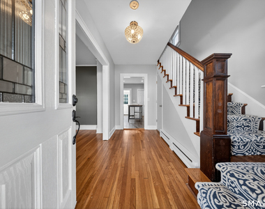 30 Noble Street - Photo Thumbnail 11
