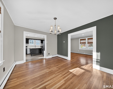 30 Noble Street - Photo Thumbnail 17