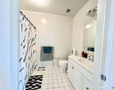850 Main Street - Photo Thumbnail 12