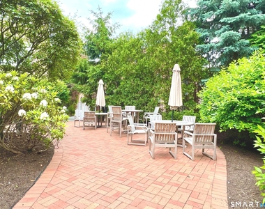 850 Main Street - Photo Thumbnail 22