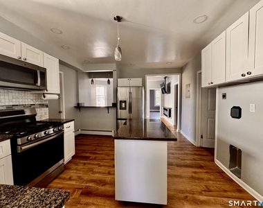 196 Russ Street - Photo Thumbnail 1