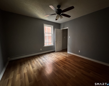 196 Russ Street - Photo Thumbnail 17