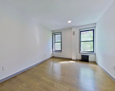 601 West 151st Street - Photo Thumbnail 2