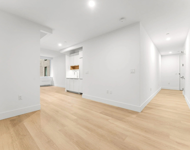 55 Broad Street - Photo Thumbnail 4