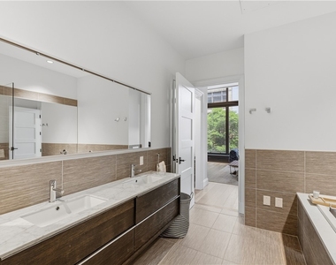 824 Liberty Ave - Photo Thumbnail 28