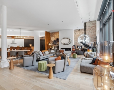 824 Liberty Ave - Photo Thumbnail 7