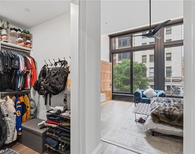 824 Liberty Ave - Photo Thumbnail 24
