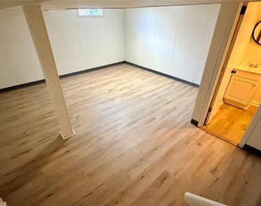 3812 Louisa St - Photo Thumbnail 27