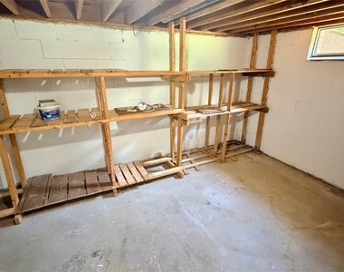 3812 Louisa St - Photo Thumbnail 31