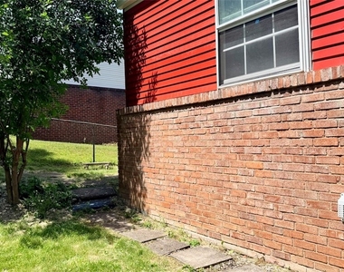 3812 Louisa St - Photo Thumbnail 38