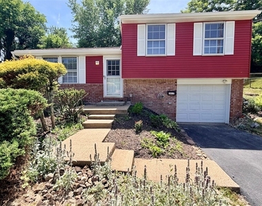 3812 Louisa St - Photo Thumbnail 1