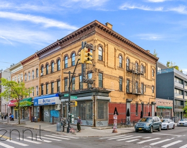 146 Wyckoff Avenue - Photo Thumbnail 10