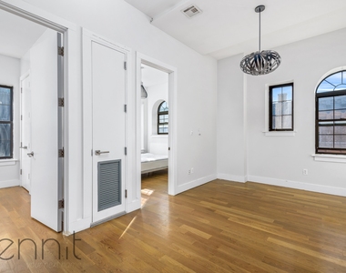 146 Wyckoff Avenue - Photo Thumbnail 1