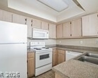 8455 W Sahara Avenue - Photo Thumbnail 3