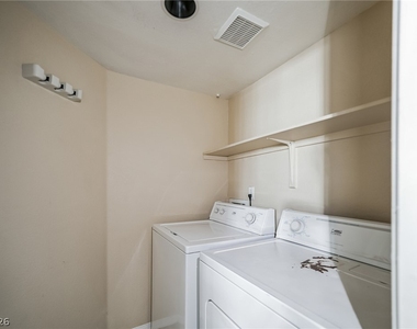 8455 W Sahara Avenue - Photo Thumbnail 12