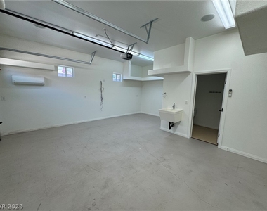 787 Fairway Drive - Photo Thumbnail 28