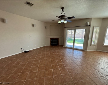 787 Fairway Drive - Photo Thumbnail 10