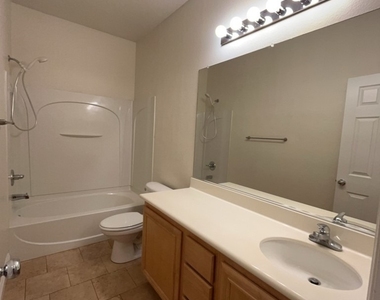 6043 Eganridge Court - Photo Thumbnail 9