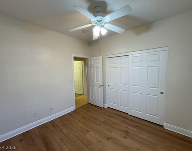 6043 Eganridge Court - Photo Thumbnail 3