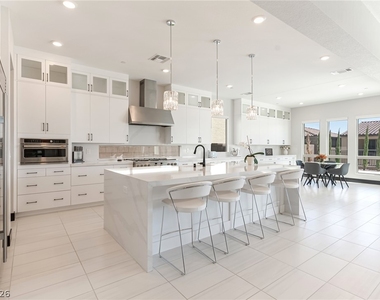 212 Carmel Sky Street - Photo Thumbnail 2