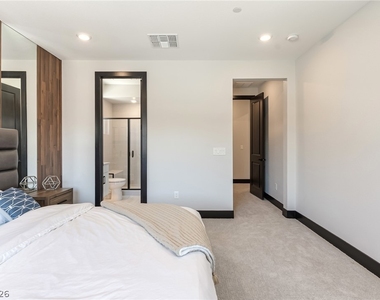 212 Carmel Sky Street - Photo Thumbnail 25