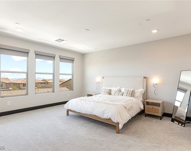 212 Carmel Sky Street - Photo Thumbnail 30
