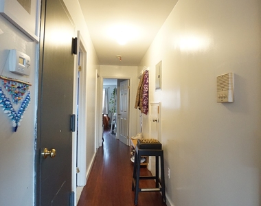 1022 Broadway - Photo Thumbnail 4