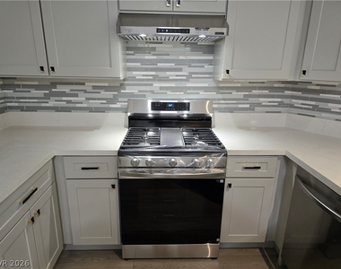 1881 W Alexander Road - Photo Thumbnail 2