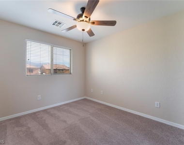 4405 Penguin Avenue - Photo Thumbnail 35