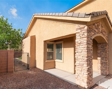 4405 Penguin Avenue - Photo Thumbnail 4