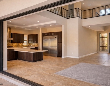 72 Bella Lago Avenue - Photo Thumbnail 5