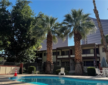350 E Desert Inn Road - Photo Thumbnail 1