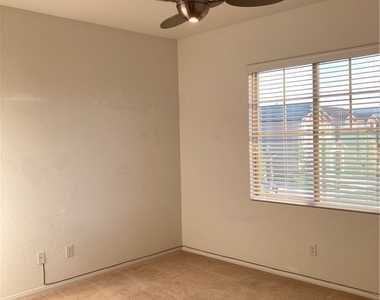 3432 Butterfly Bush Street - Photo Thumbnail 27