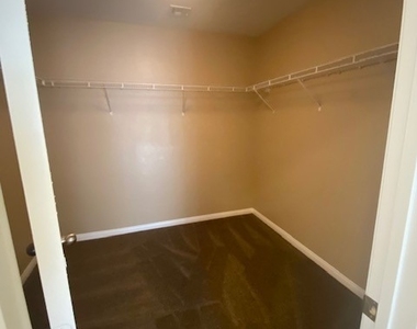 4926 Crimson Mare Road - Photo Thumbnail 8