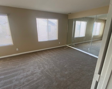 4926 Crimson Mare Road - Photo Thumbnail 6