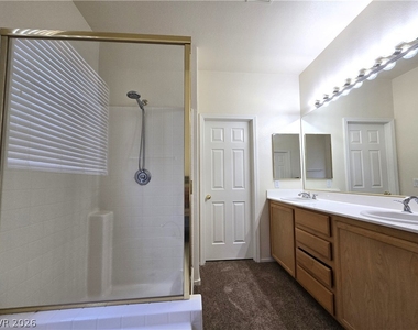 5747 Ancient Agora Street - Photo Thumbnail 29