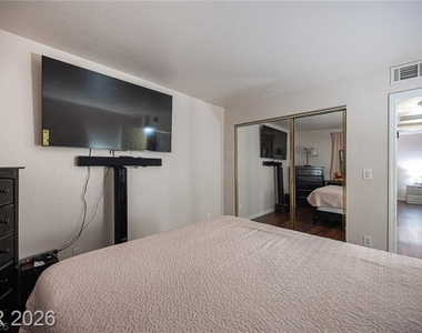 2969 Juniper Hills Boulevard - Photo Thumbnail 16