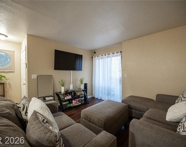 2969 Juniper Hills Boulevard - Photo Thumbnail 4