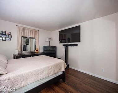 2969 Juniper Hills Boulevard - Photo Thumbnail 17