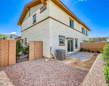 911 Cadence View Way - Photo Thumbnail 18